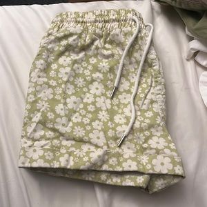 Brand new Forever 21 high waisted summer shorts, Size med.